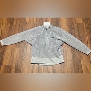 Patagonia Gray Fleece Jacket - Men’s R2 Pullover